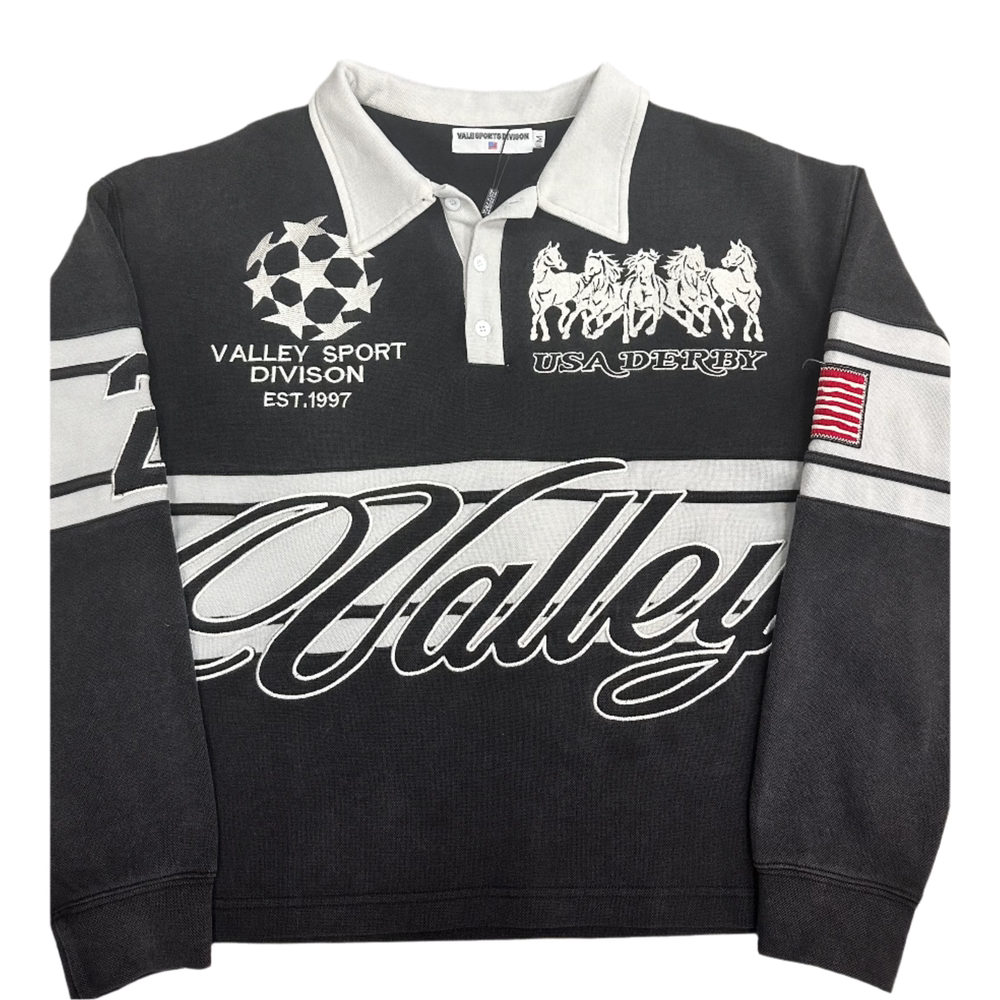 VALE BLACK AND WHITE CREWNECK