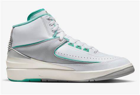 Jordan 2 Retro Crystal Mint (Women's)