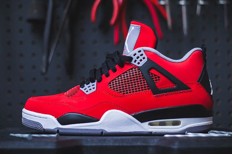 Air Jordan 4 'Toro Bravo' 2026