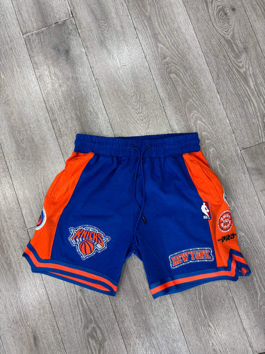 Knicks Shorts Pro